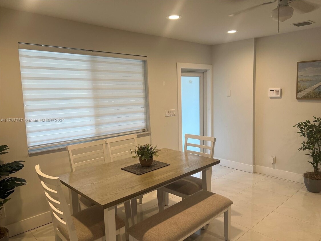 Photo - 272 NW 91st St (El Portal, FL)
