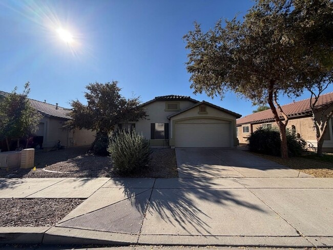 Photo - Beautiful 4 Bedroom Home for Rent in Goodyear!