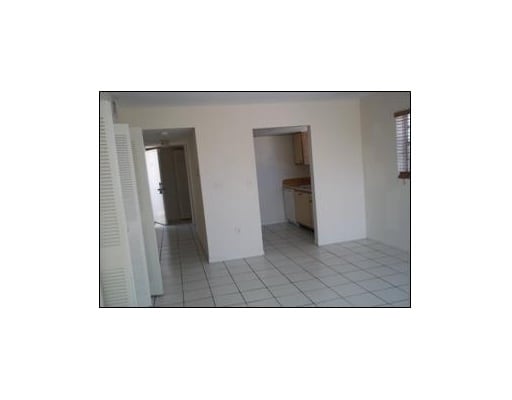 Photo - The Lois Apartments