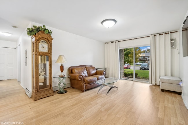 Photo - 931 Jonathan Ct Unidad 107