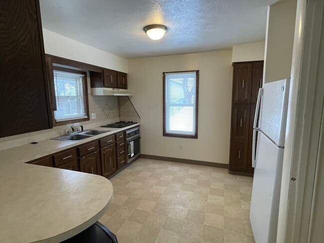 Photo - 432 Stevenson Ave