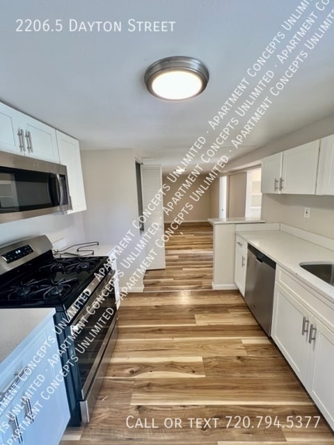 Photo - 2206.5 Dayton St