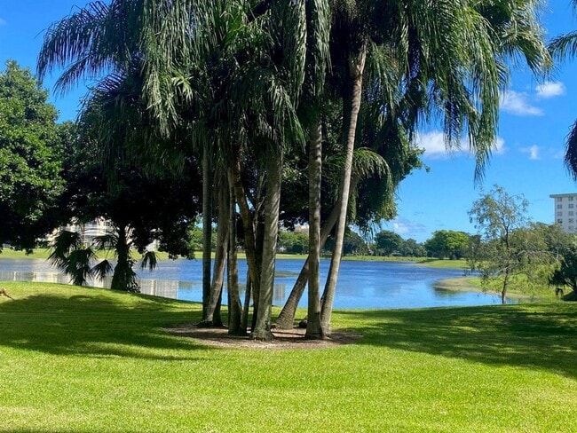 Building Photo - 3051 N Course Dr Unit 104