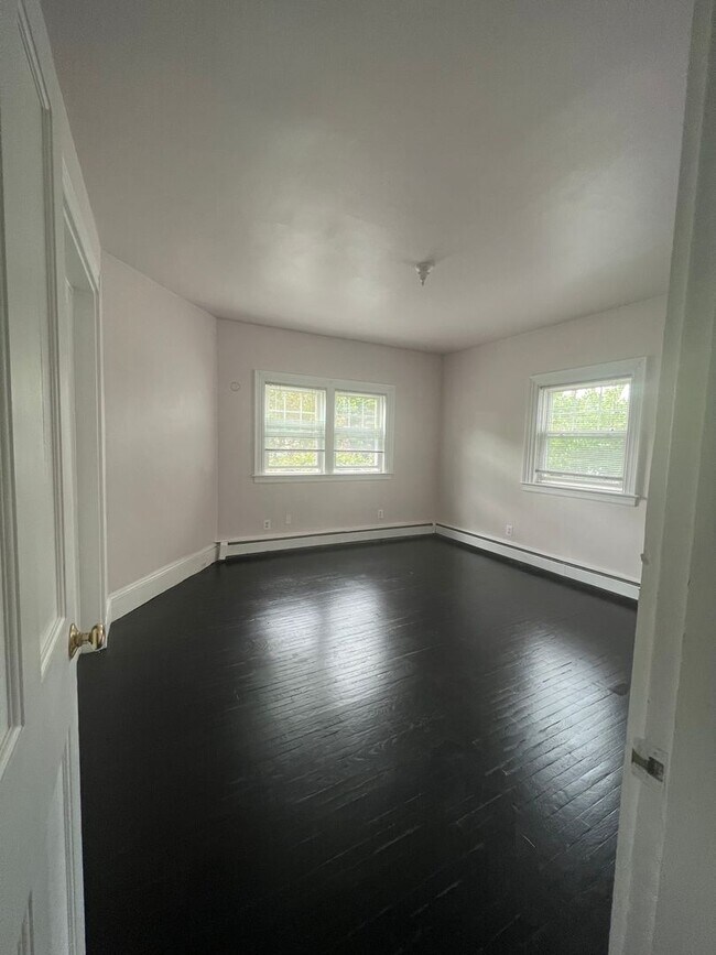 Photo - 152 Washington St