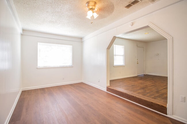 Photo - 4602 Detroit Ave