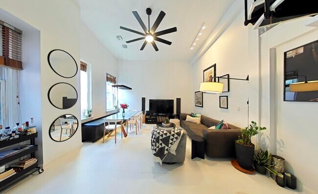 Photo - 125 Washington St Unidad 306