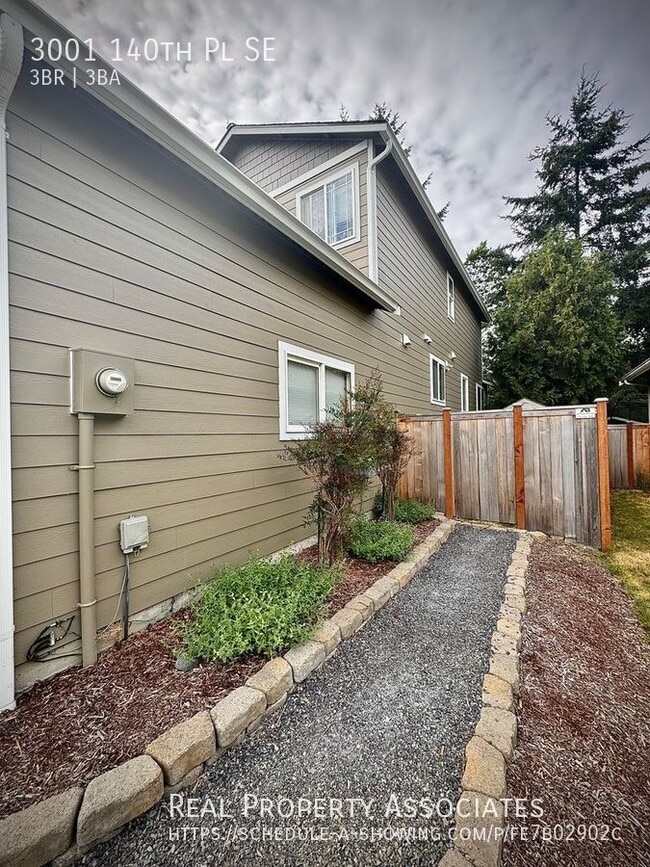 Photo - 3001 140th Pl SE