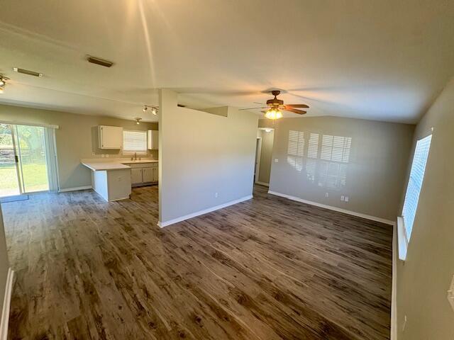 Photo - 2027 Las Vegas Trail