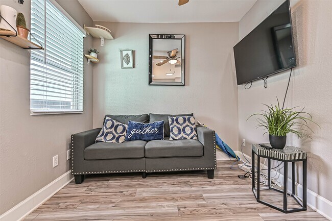 Photo - 2914 Avenue K Ave Unit 3