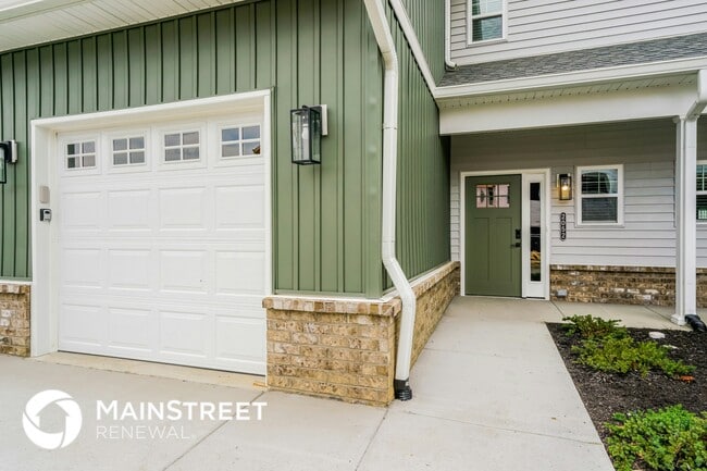 Photo - 2052 Hoosier Way