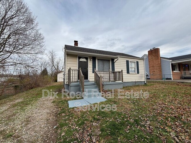 Photo - 2309 Byron St