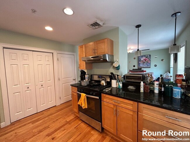 Photo - 171 Walnut St Unidad 5