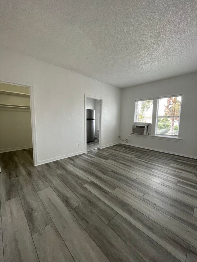 Wilton Way Apartments