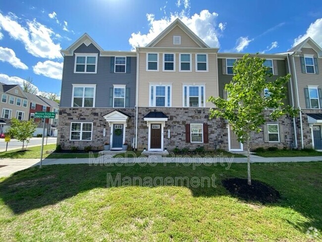 Building Photo - 2803 Wheatland Station Way Rental