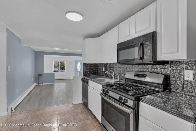 Photo - 798 Fischer Blvd