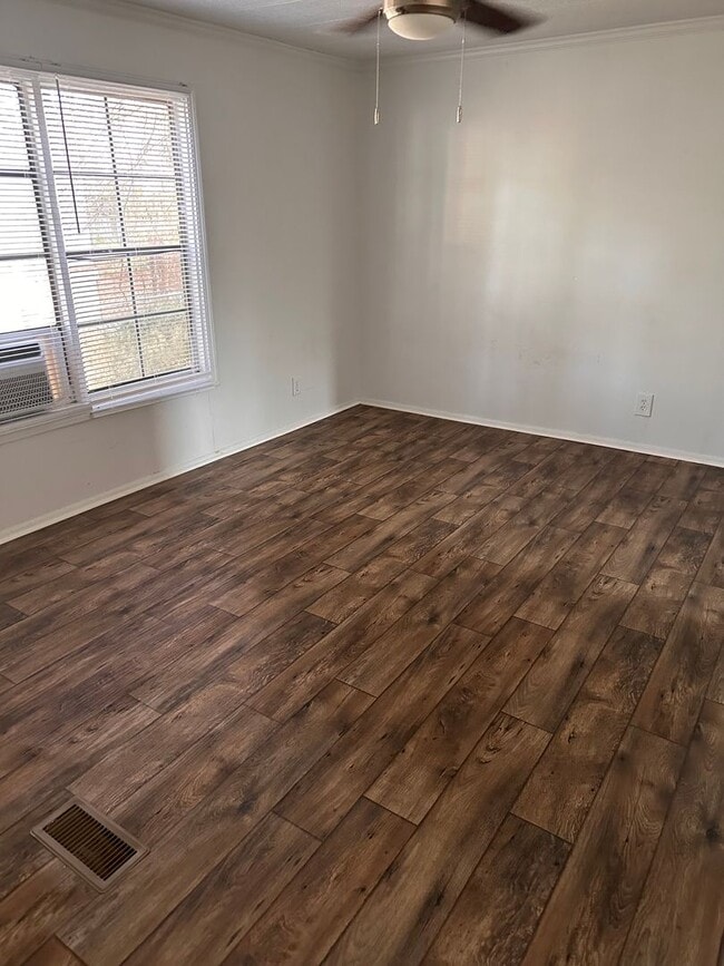 Photo - 3-Bedroom 2-Bath Home w/ Screened in Porch in Niceville