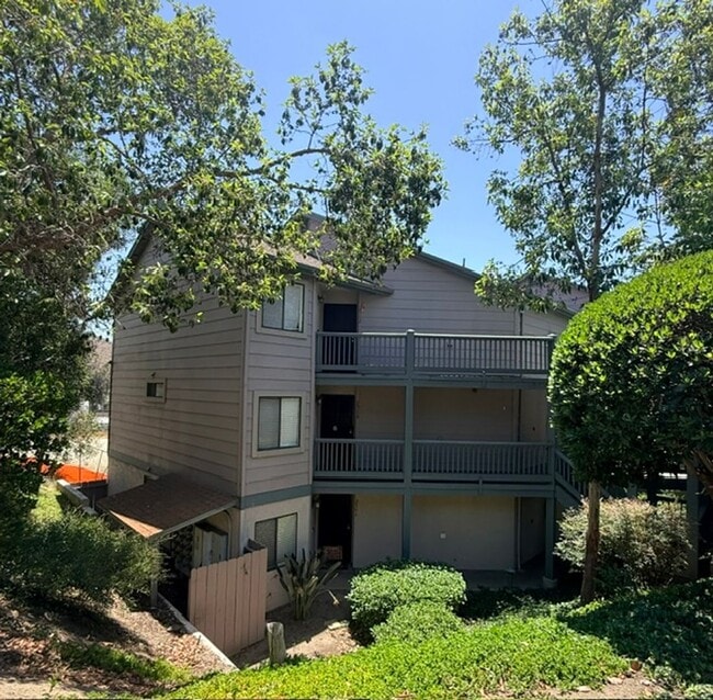 Building Photo - Fully updated condo in Spring Valley/ Rancho San Diego