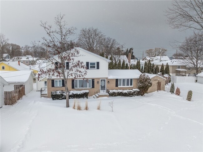 Photo - 67 Cranberry Rd