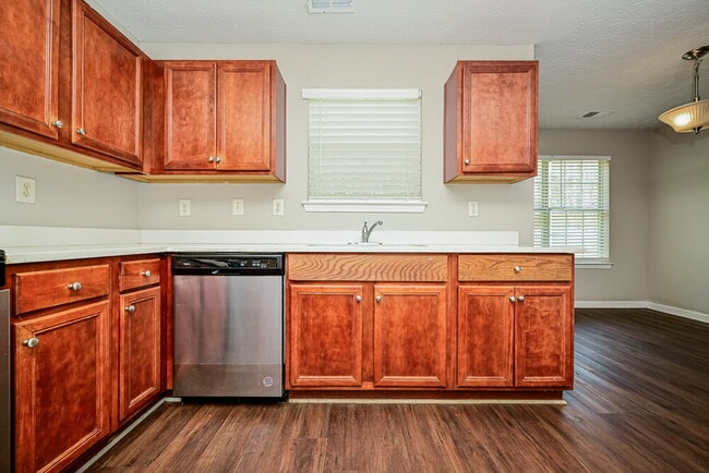 Photo - 70 Stony Oak Dr