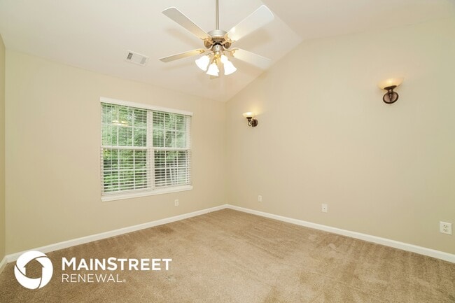 Photo - 3848 Valley Creek Dr
