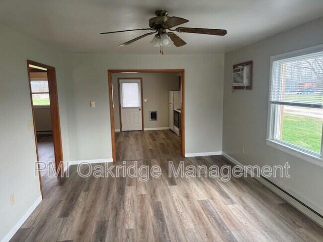 Photo - 707 N Center St Unidad Apt A