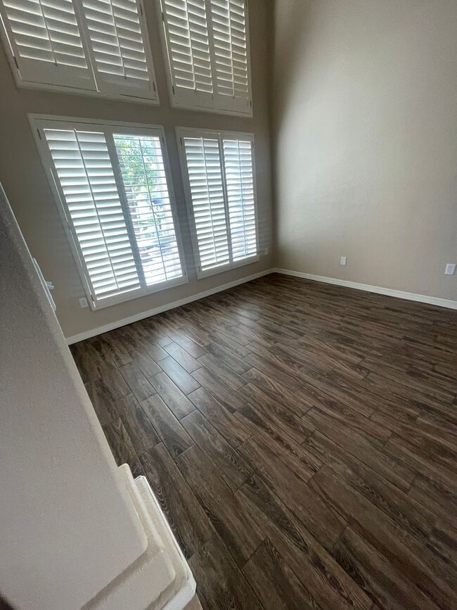 Photo - Lovely Spacious 4 Bedroom Home w/office space in Rinconada Area