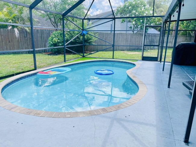 Photo - 1317 Periwinkle Pl