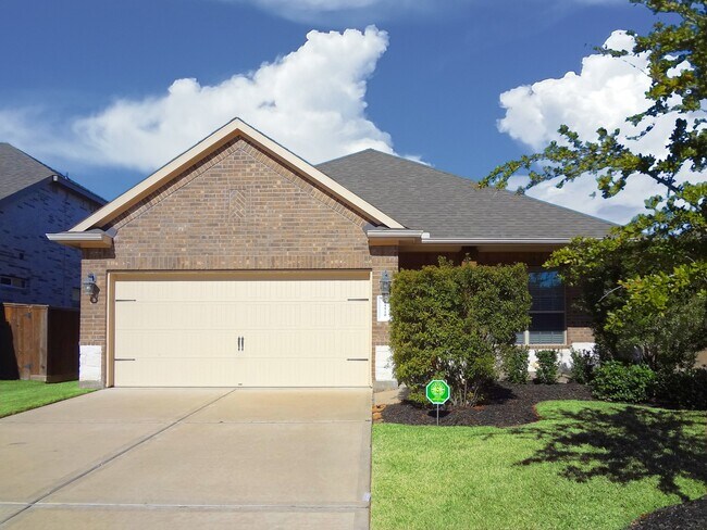 Building Photo - 24510 Avellino Ct