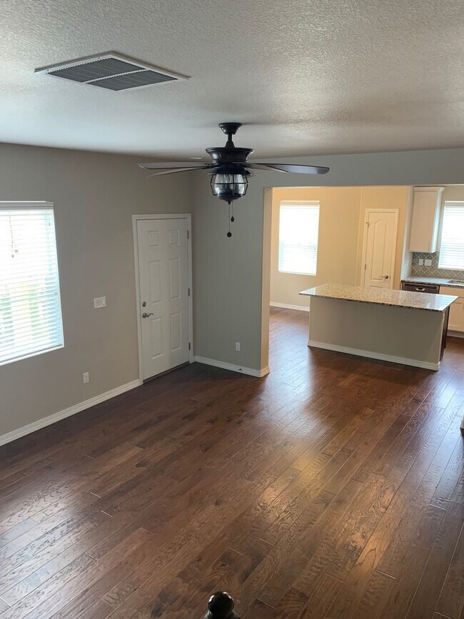 Photo - GORGEOUS NEWER TOWNHOME IN GOLD HILL MESA!!