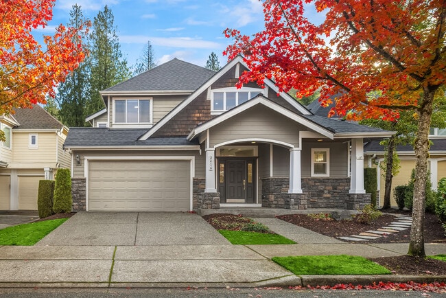 Building Photo - 2416 35th Ave NE