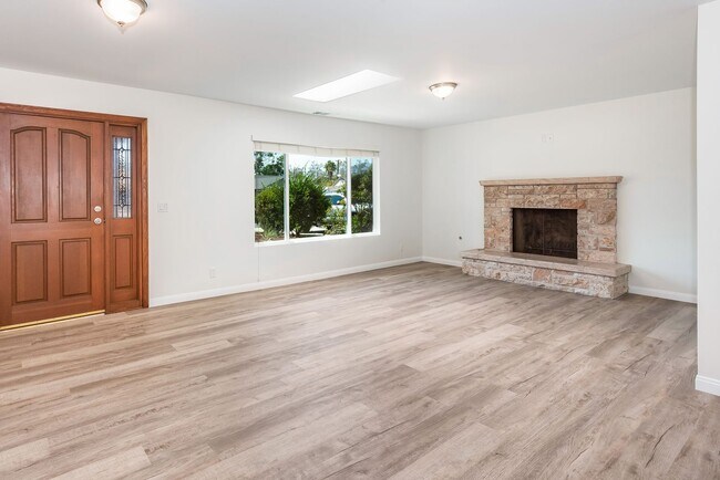 556 Ripley St Unit Ripley #A