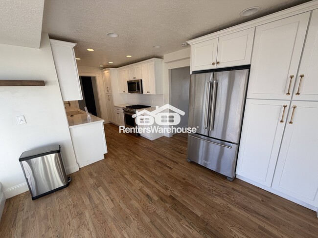 Photo - 3591 Kempner Rd S