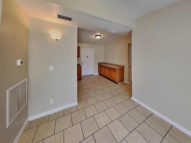 Photo - 1935 Fouraker Rd