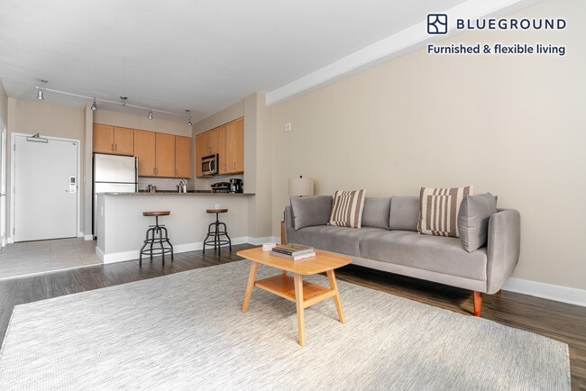 Photo - 443 New York Ave NW Unidad FL6-ID1068