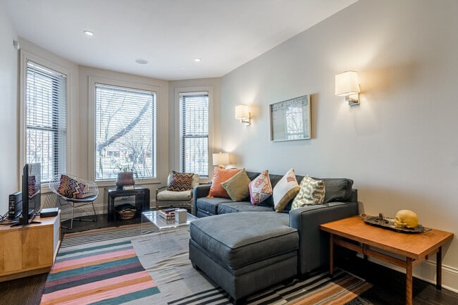 Photo - 2947 W Logan Blvd Apartamento Unidad ID1255600P