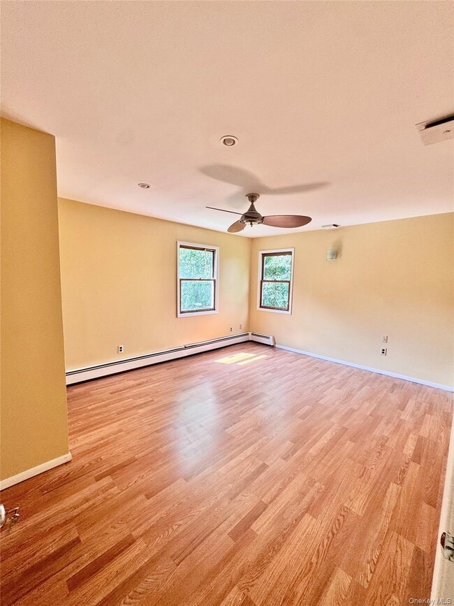 Photo - 260 Oceanside St