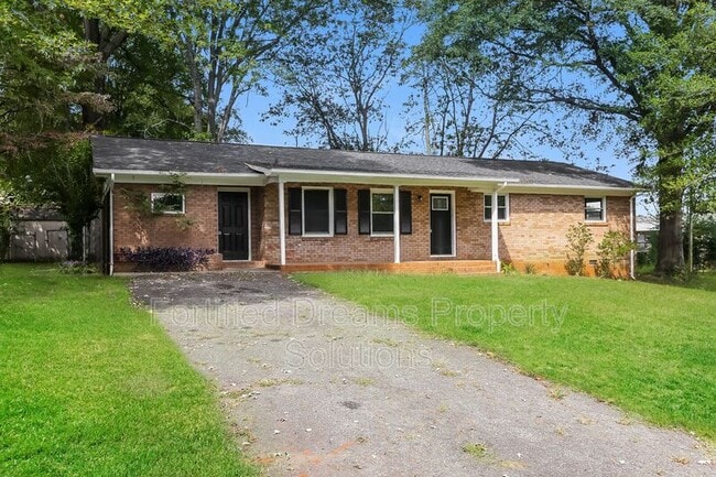 Building Photo - 1141 Carolina Cir Rental