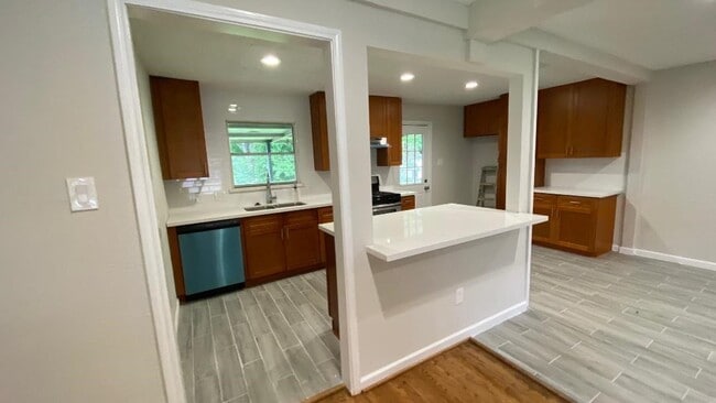 Photo - 2406 Rosemead Dr