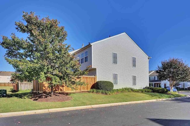Photo - 3 Bedroom Townhome off Pelham Road
