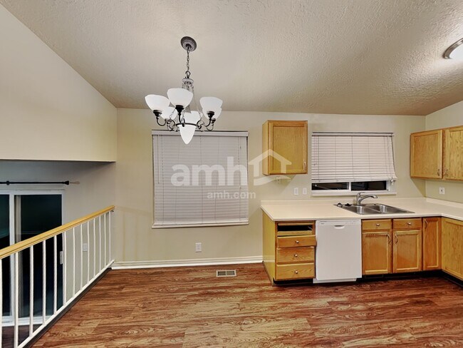 Photo - 5504 W Sun Cliff Ct