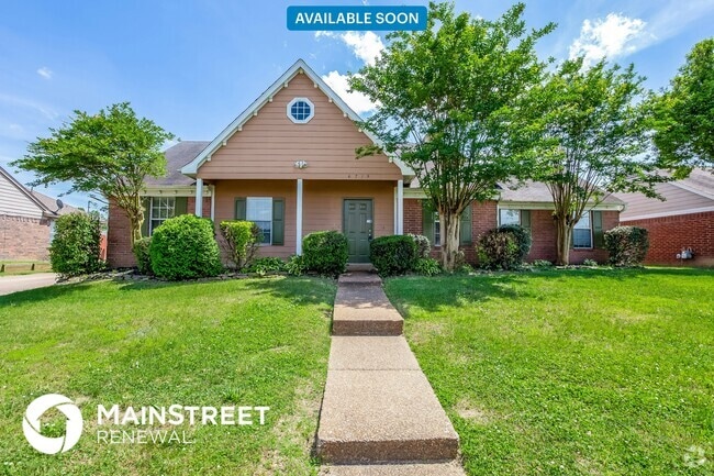 Building Photo - 6719 Ross Manor Dr Rental