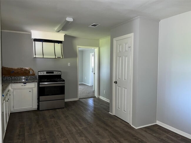 Photo - 1830 Reese St