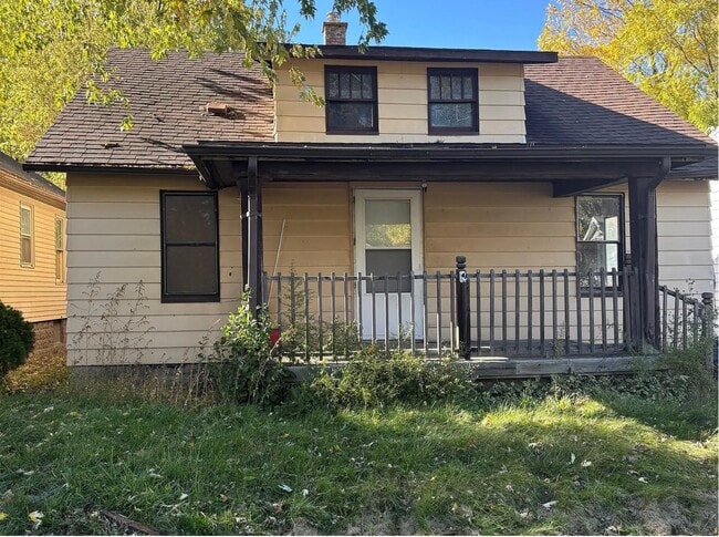 Building Photo - 1202 Knapp Ave