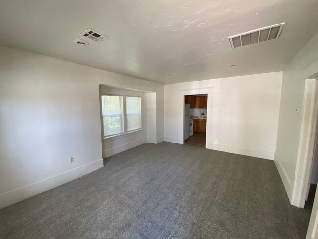 Photo - 1647-1649 D Street Unit 1647