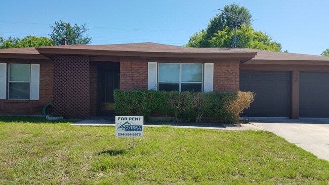 Building Photo - 418 Cottonwood Dr