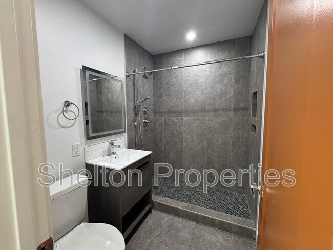 Photo - 21 W Tonto St