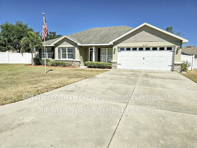 Building Photo - 1930 Saddlewood Ct
