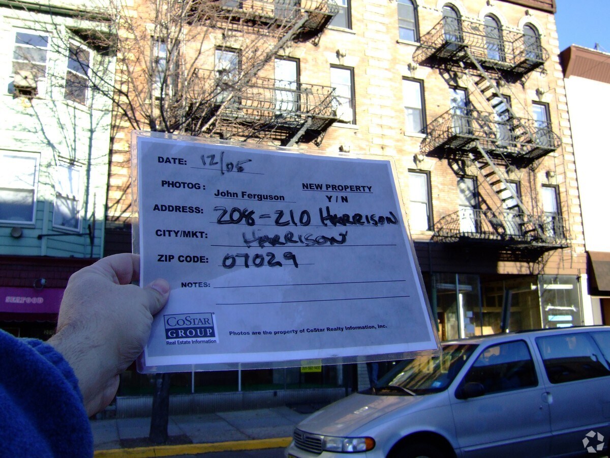 Photo - 208-210 Harrison Ave