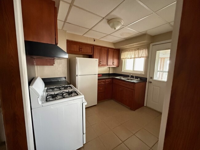 Photo - 1016 Beckford St
