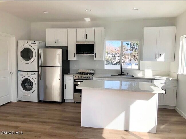 Photo - 14083 La Rue St